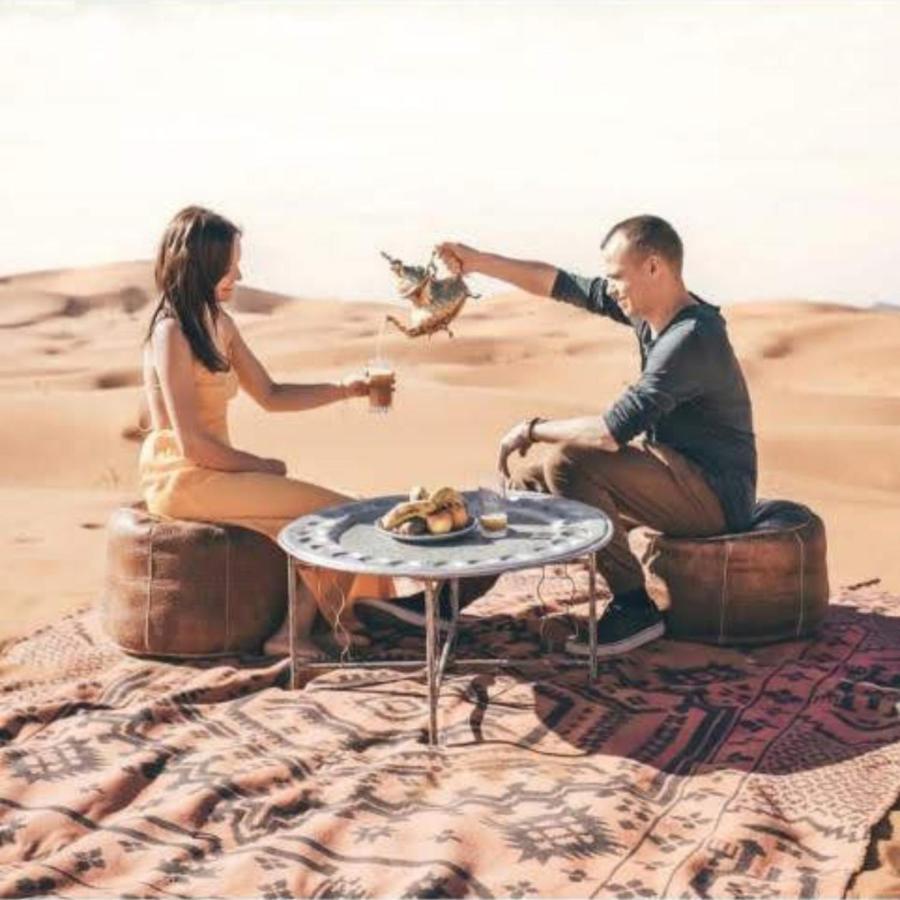 Hôtel Erg Chebbi Camel Trek Camp à Merzouga Extérieur photo